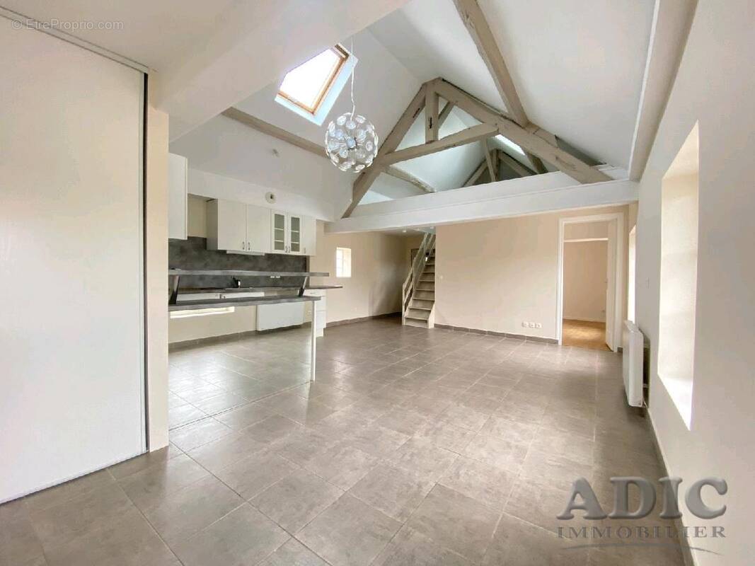 Appartement à DAMMARTIN-EN-GOELE