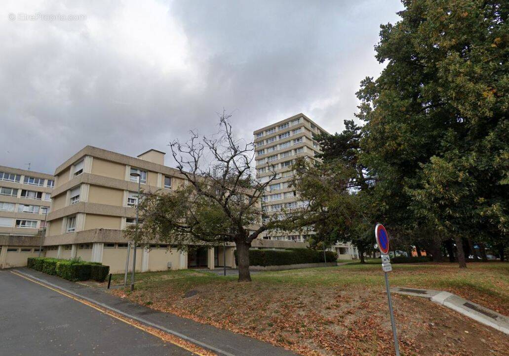 Parking 15 m² à Herouville-Saint-Clair  - photo 112