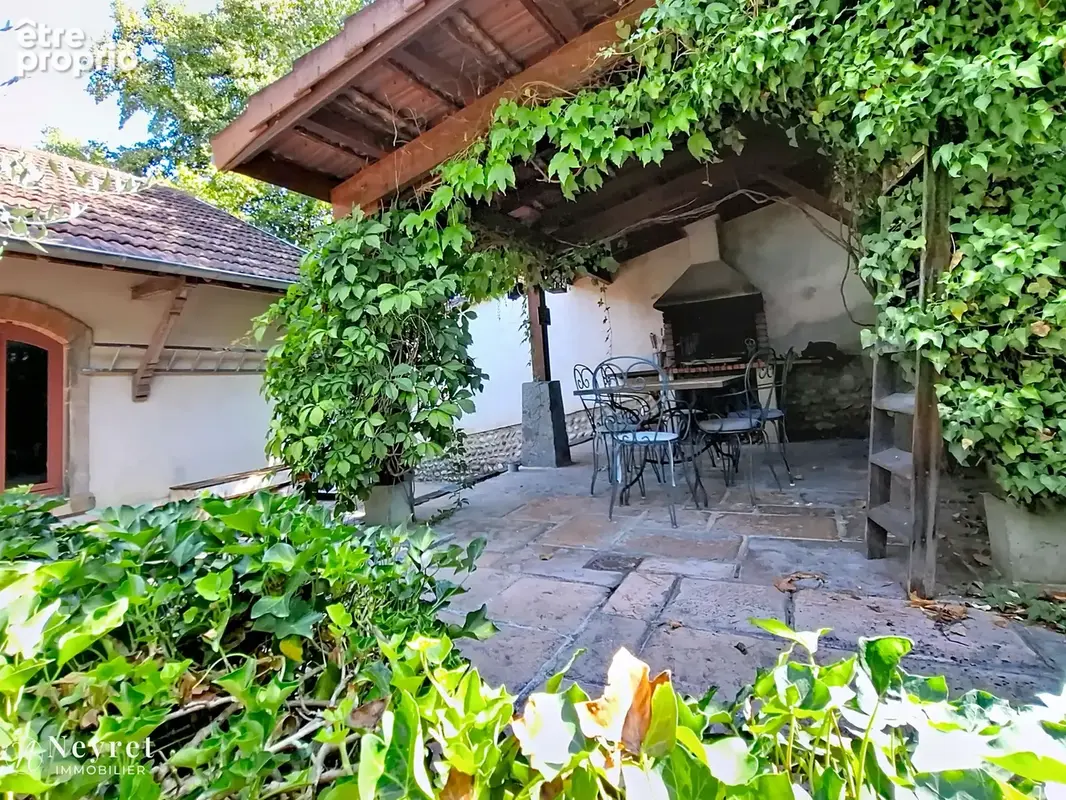 Rare, dans maison vigneronne de caractère , appartement de de 11 pièces de 210 m2 avec jardin et piscine - photo 32