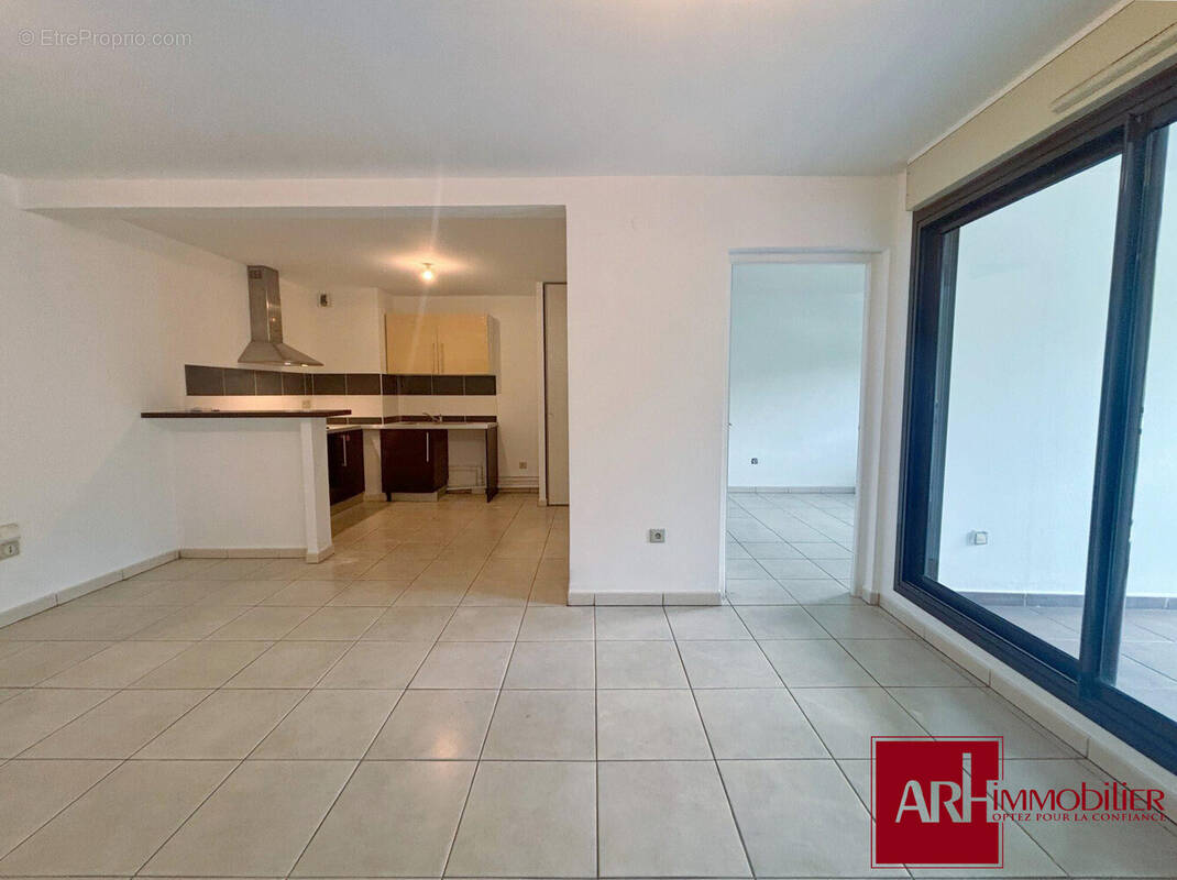 Appartement à SAINT-DENIS