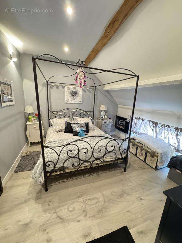 Maison à ROZAY-EN-BRIE