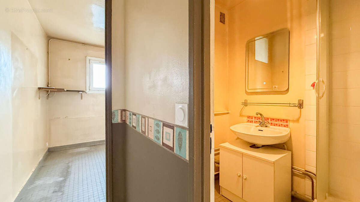 Appartement à NANTERRE