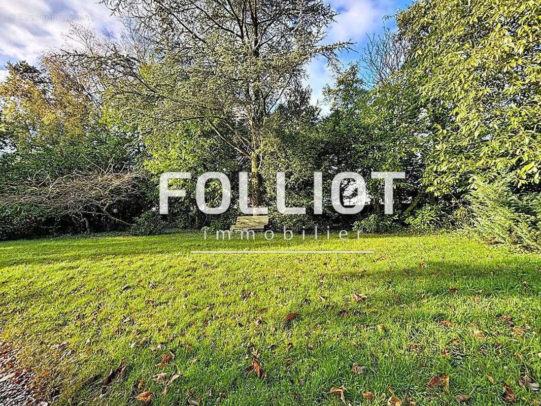 Maison à SAINT-JEAN-DES-CHAMPS