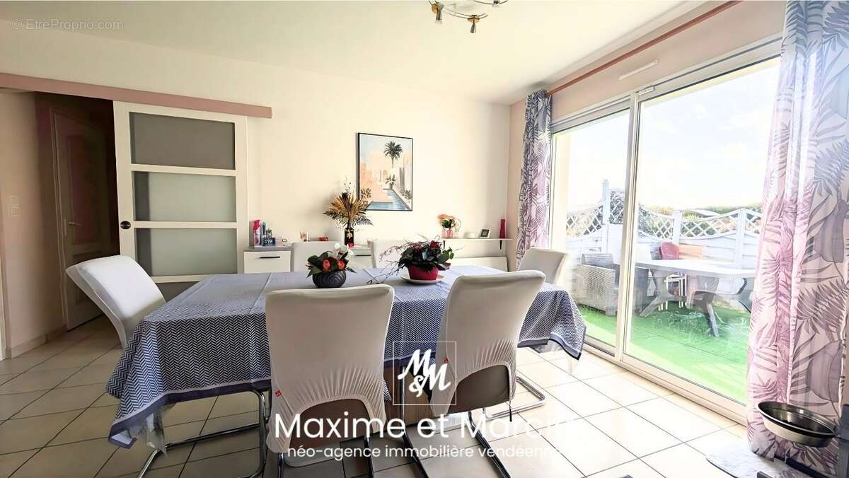 Maison à LE GIROUARD