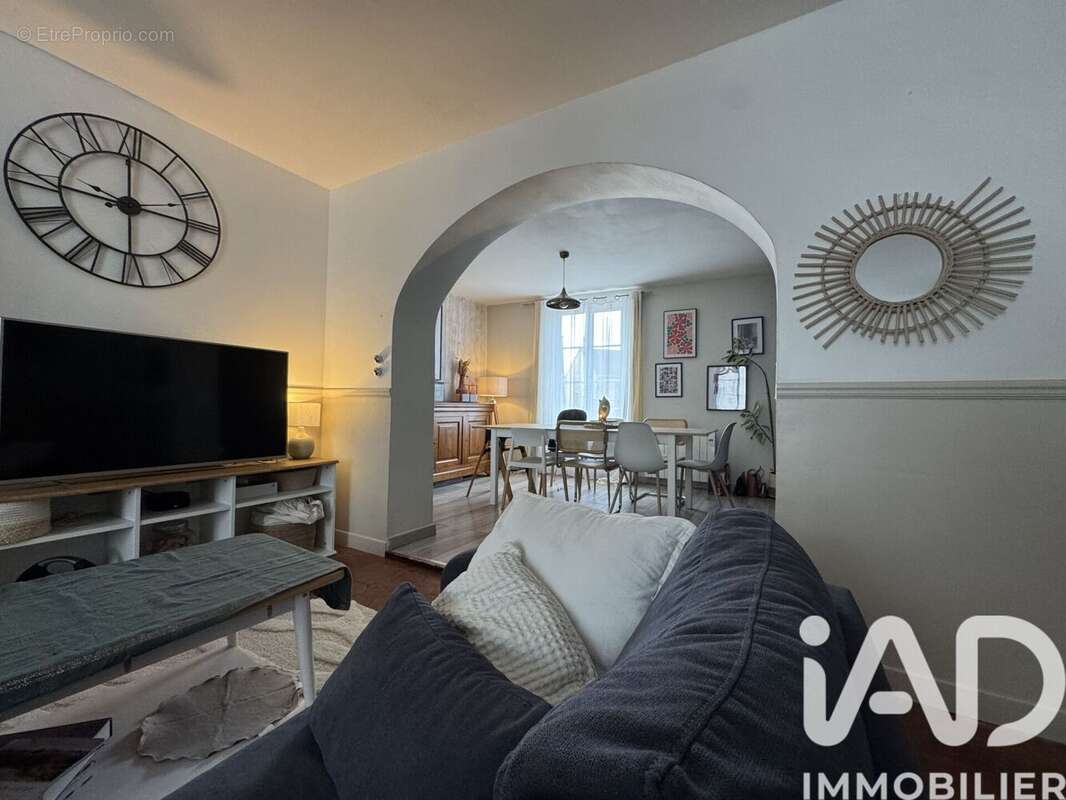 Photo 2 - Maison à PONTGOUIN
