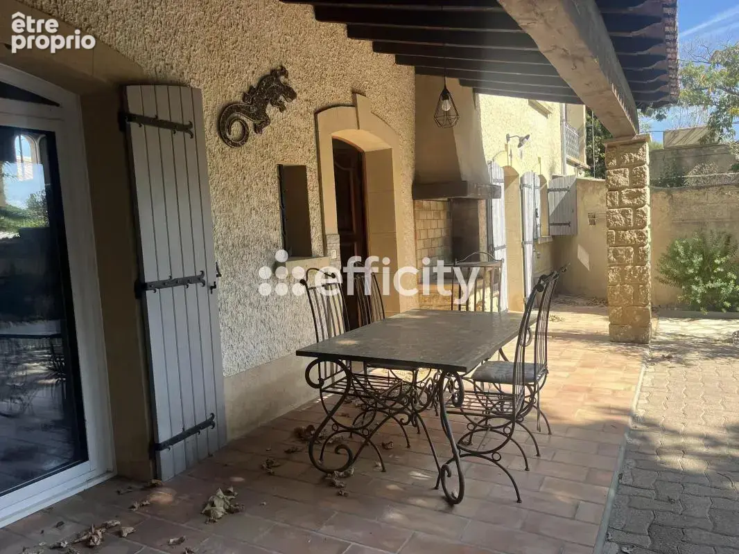 Maison 5 pièces 138 m² à vendre à Cabannes (13440) - photo 5