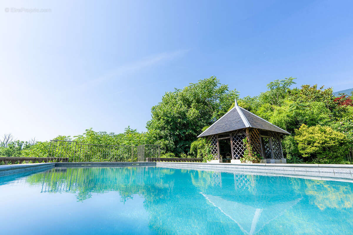 Maison à LA MOTTE-SERVOLEX