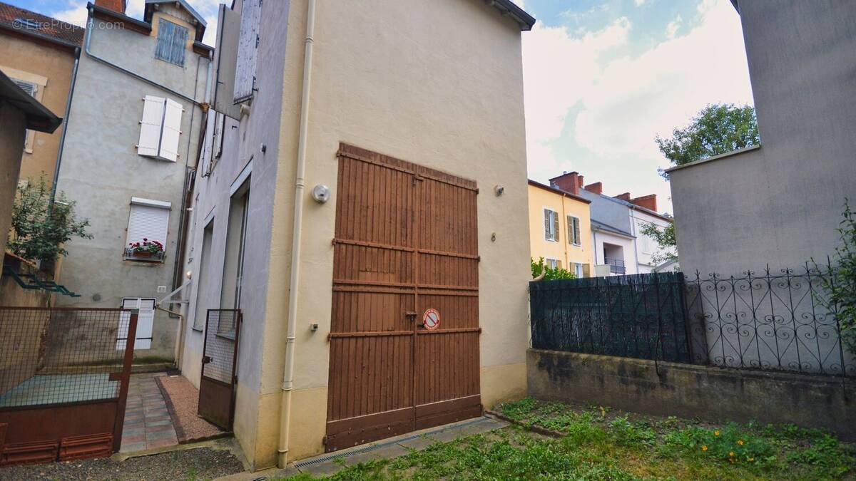 Appartement à VICHY