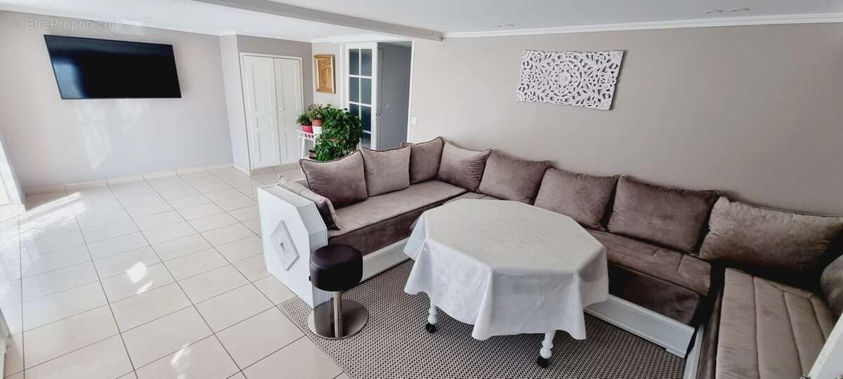 Maison à GARGES-LES-GONESSE