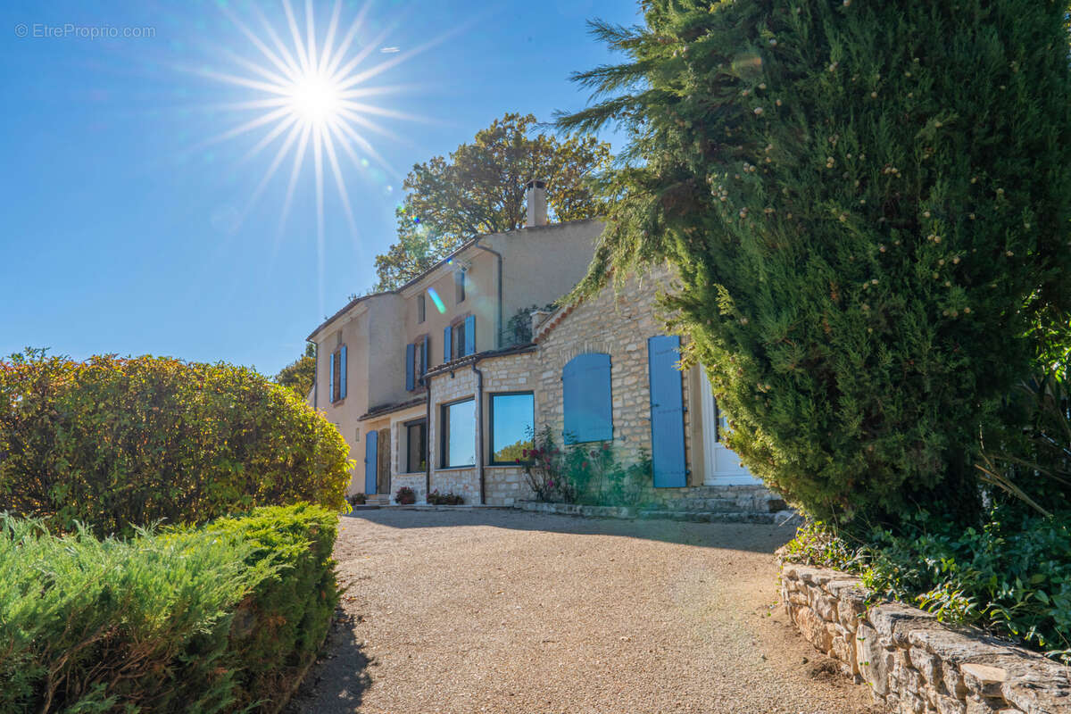Maison à FORCALQUIER