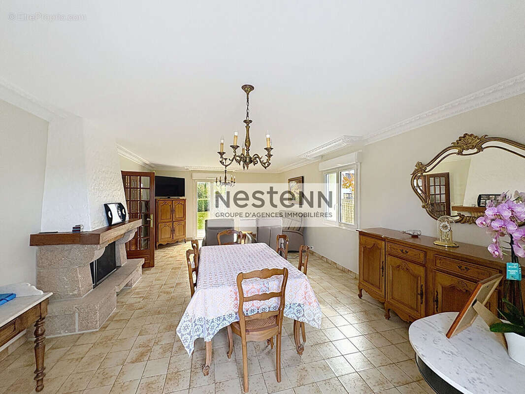 Maison à LA CHAPELLE-SUR-ERDRE