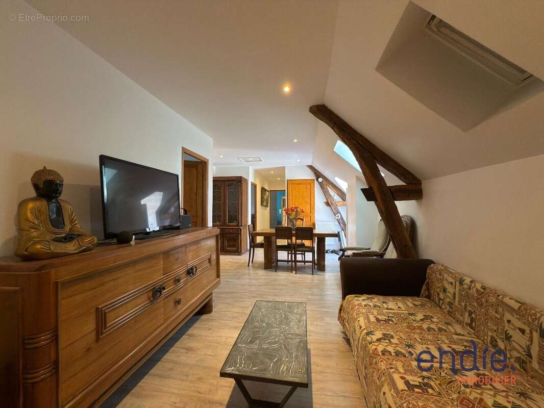 Longere type f8 rehabilitee avec grange et jardin! - photo 11