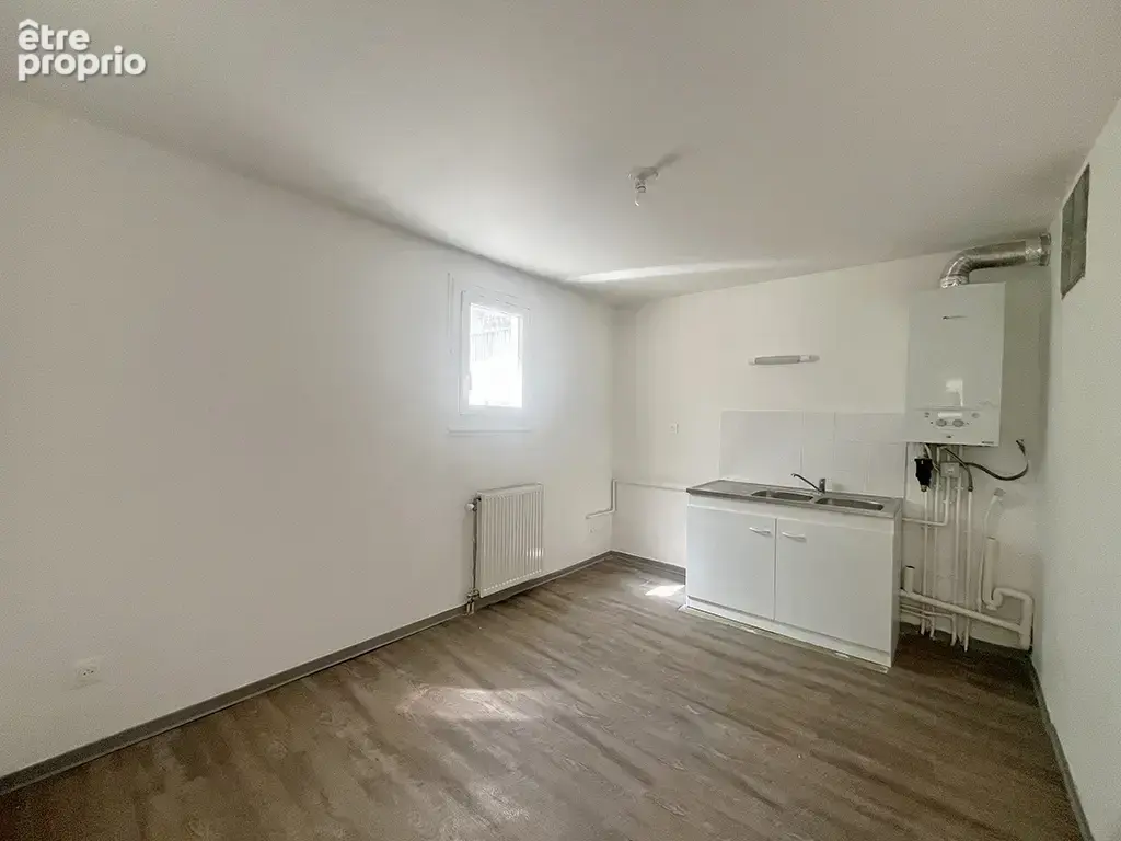 Appartement 4 pièces 79 m² à vendre à Vitrolles (13127) - photo 3