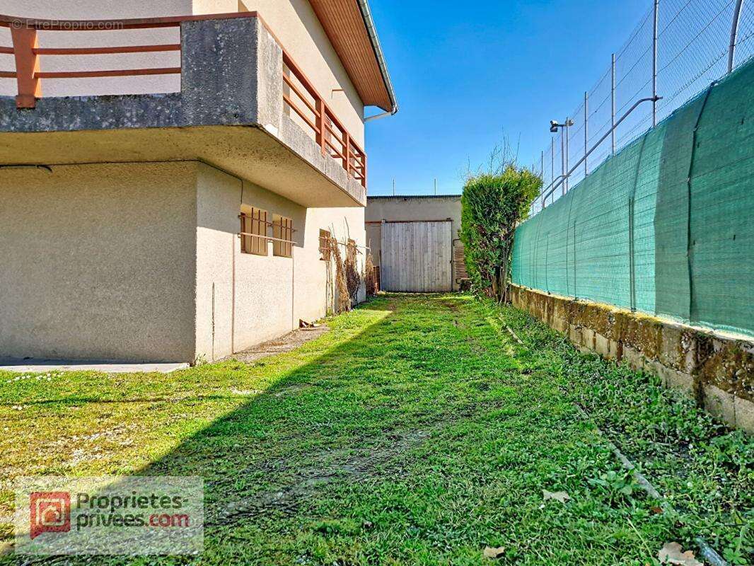 Appartement à BASSENS