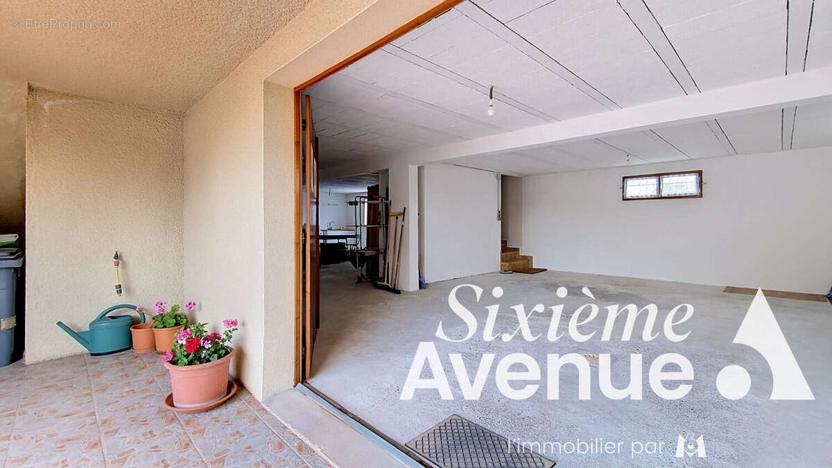 Maison 180m²  année 2000 parfait état d'entretien et proche village - photo 13