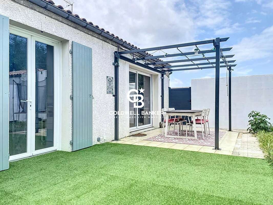 Maison à SAINT-XANDRE