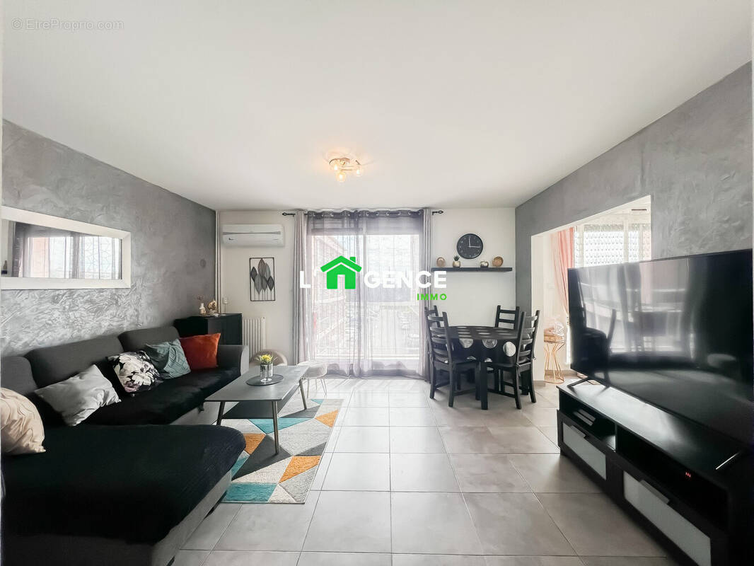 Appartement à PORT-DE-BOUC