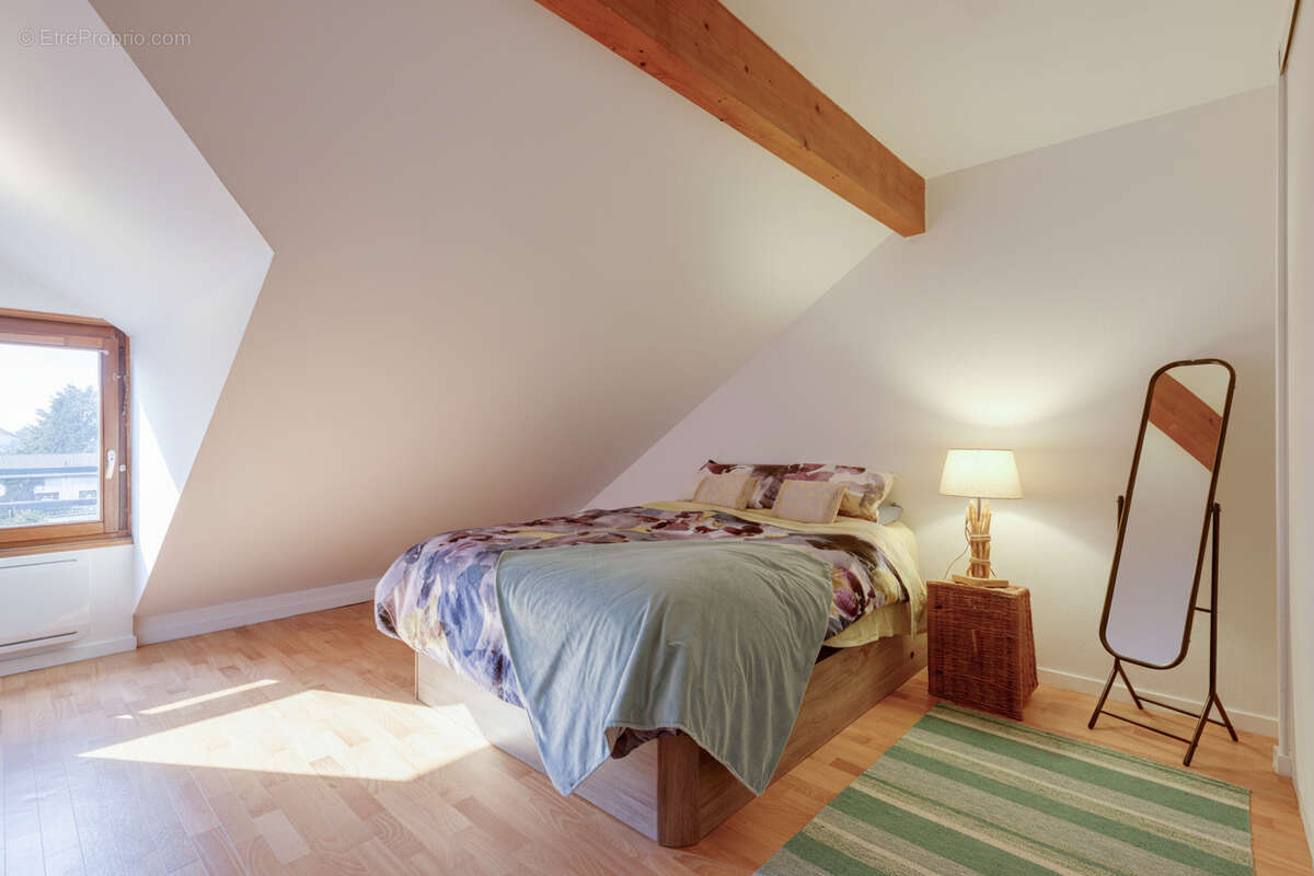 Appartement à DOUVAINE