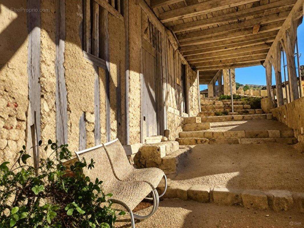 Maison à CASTELNAU-BARBARENS