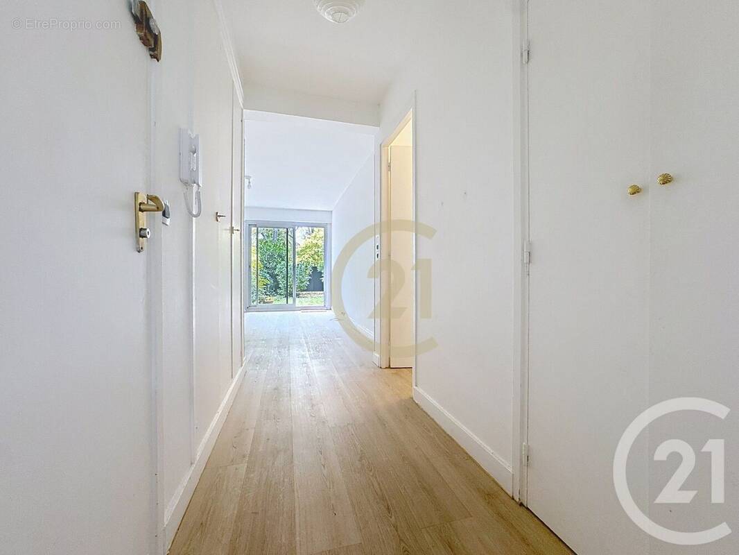 Appartement à FONTENAY-SOUS-BOIS