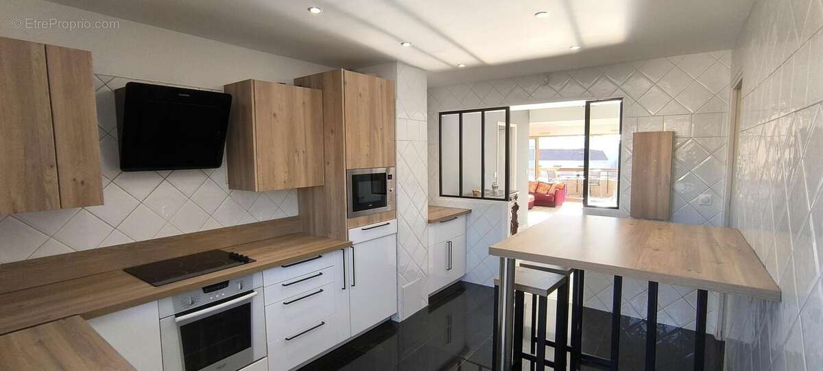 Appartement à MARSEILLE-8E