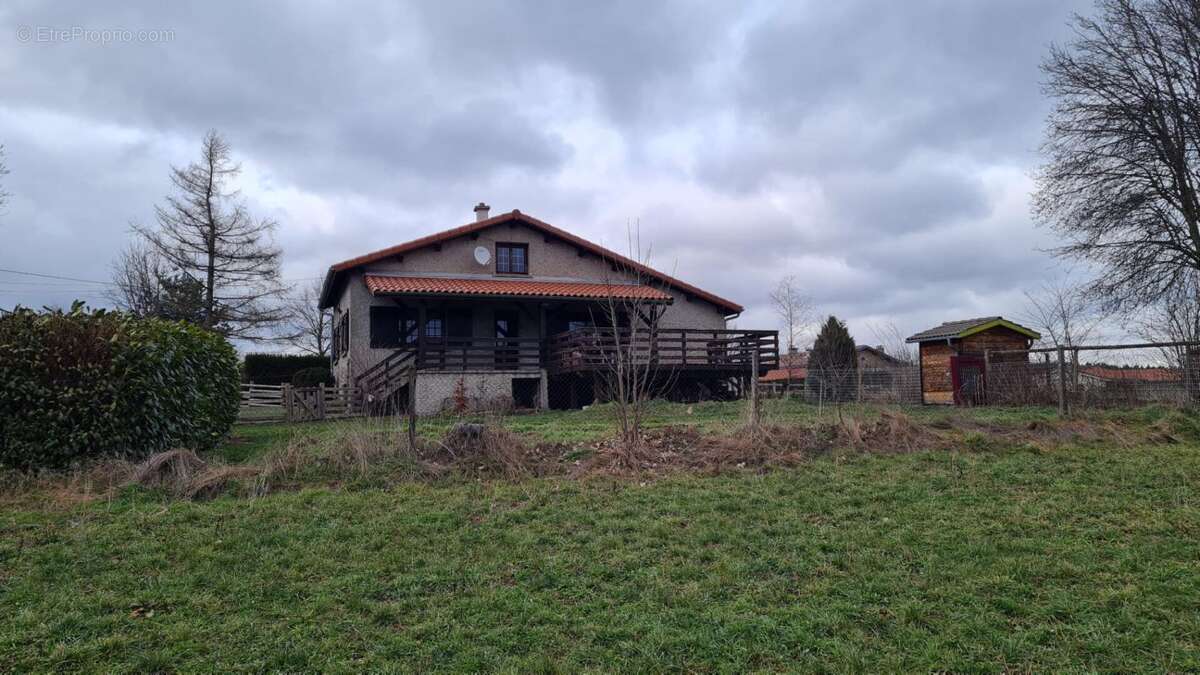 Maison à MARLHES