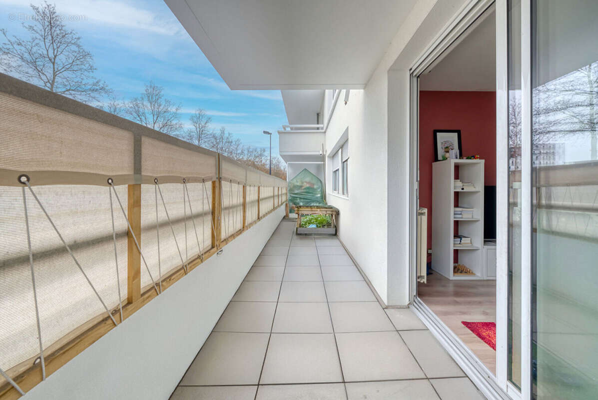 Appartement à SAINT-JACQUES-DE-LA-LANDE