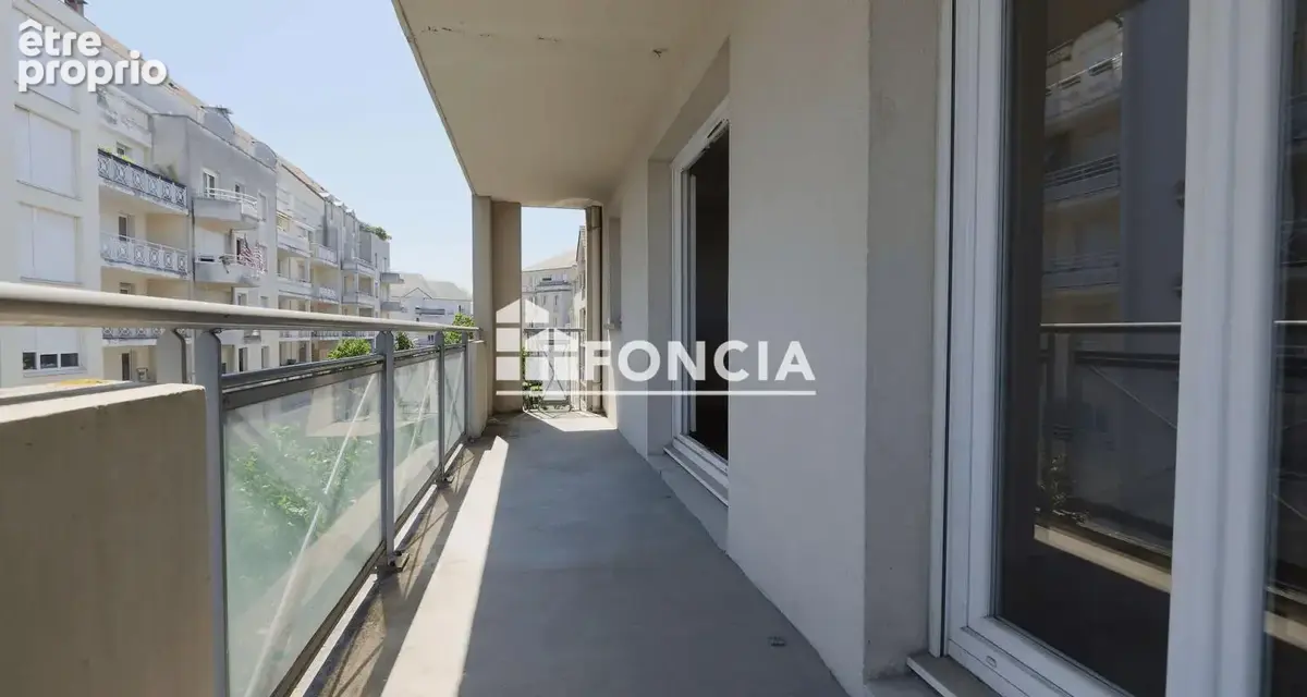 Melun: 2 pièces de 47 m² avec grande terrasse et parking en sous-sol • À 3 minutes à pied de la gare – Paris Gare de Lyon en 25  - photo 5