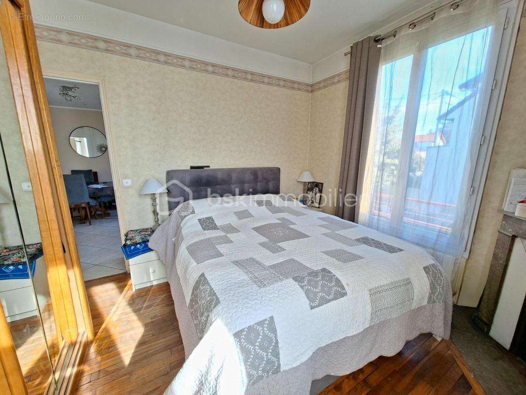 Maison à NOISY-LE-SEC