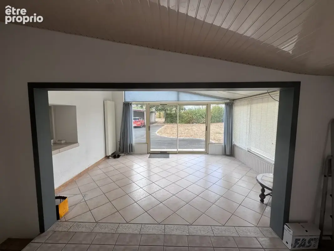 A saisir belle maison d'habitation proche des Essarts 85140 - photo 12