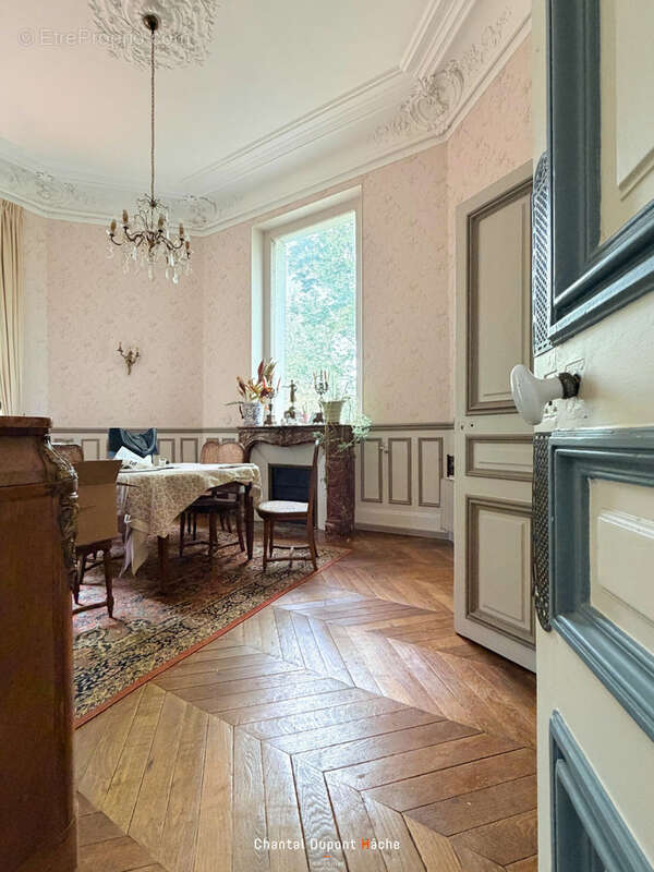 Maison à SAINT-PREST