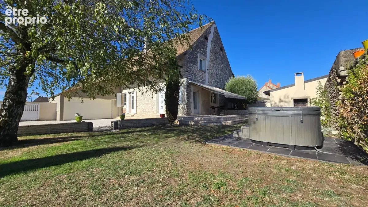 Maison en pierre de 164 m² avec jardin et double garage - Proche de Chalon-sur-Saône (Saône et Loire) - photo 13