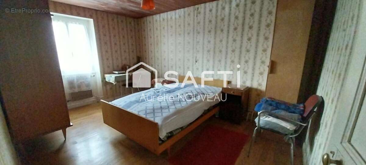 Photo 4 - Maison à CHAMPS