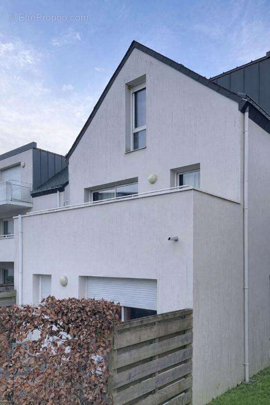 Appartement à SURZUR