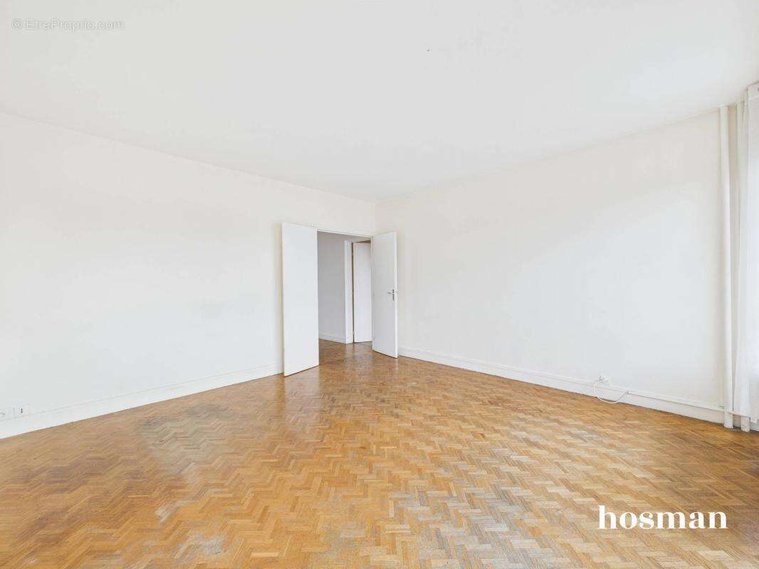 Appartement à PARIS-15E