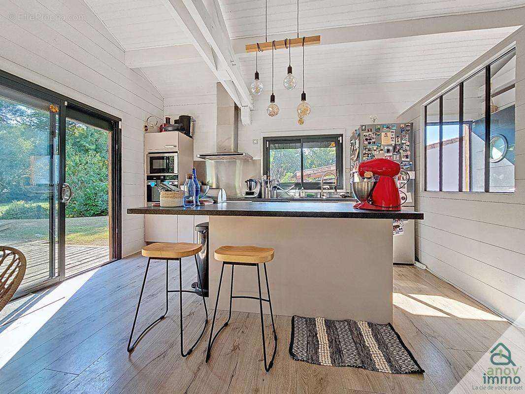 Maison à SAINT-ANDRE-DE-CUBZAC