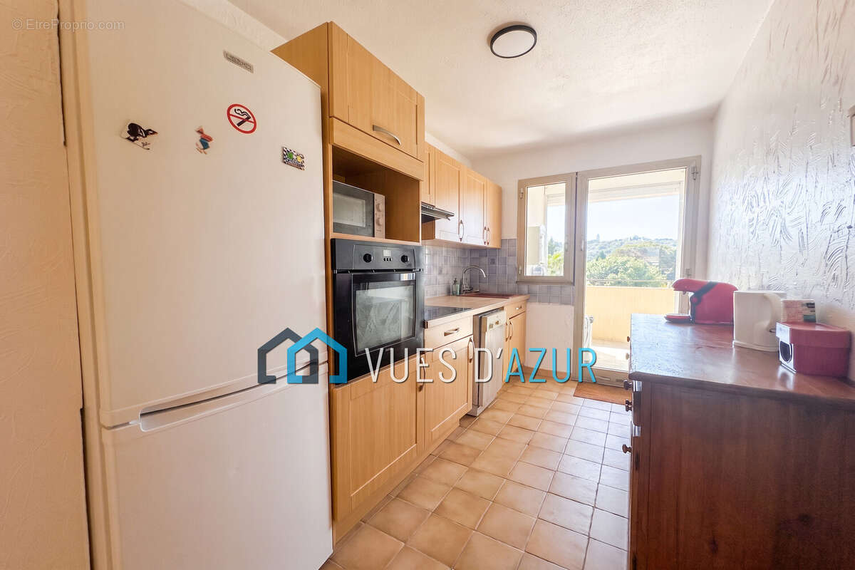 Appartement 59 m² à Antibes  - photo 6