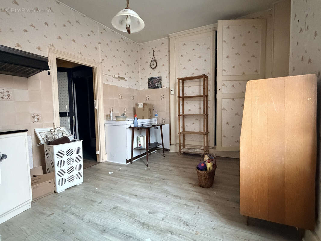 Appartement à PREMERY