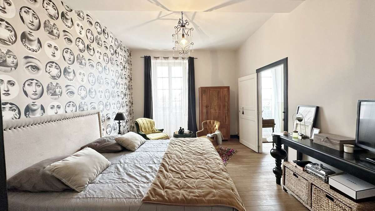 Maison à PEYREHORADE