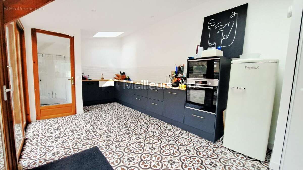 Maison à AUVERS-SUR-OISE