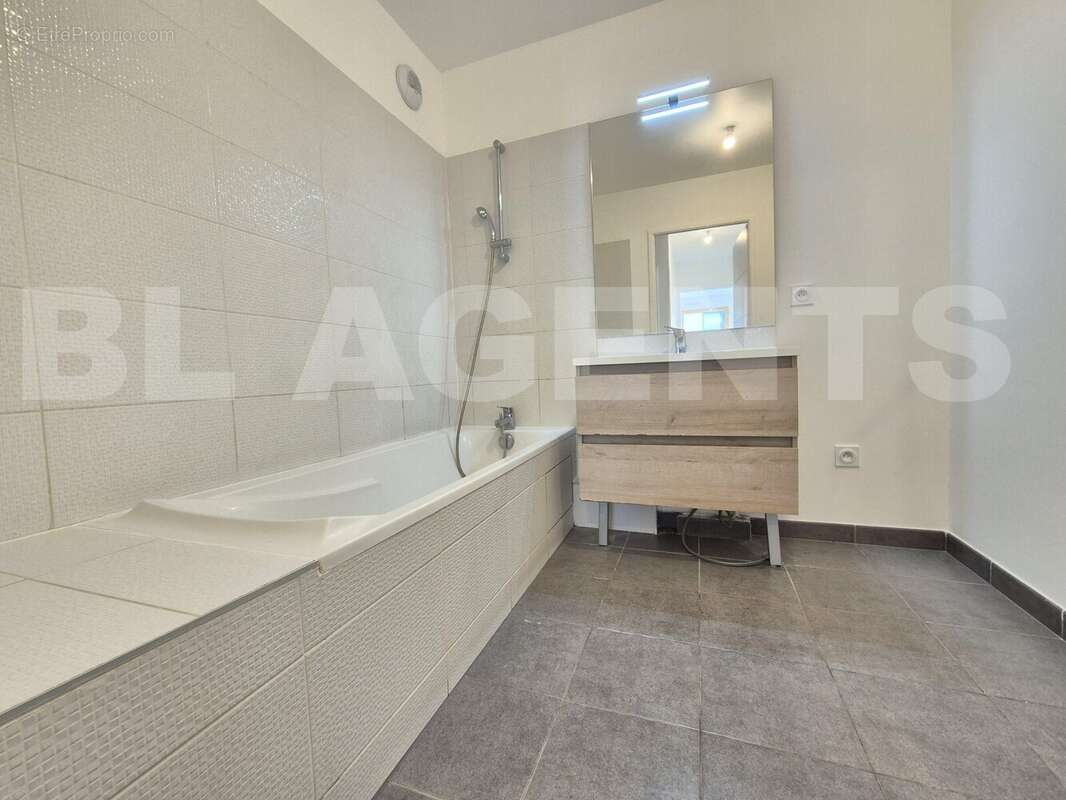 20250906_154339 - Appartement à MANTES-LA-JOLIE