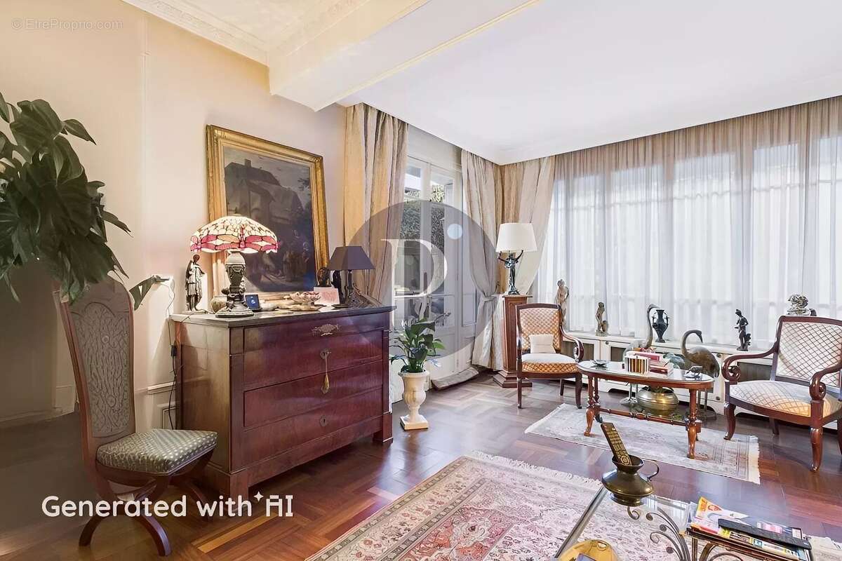 Maison à VERRIERES-LE-BUISSON