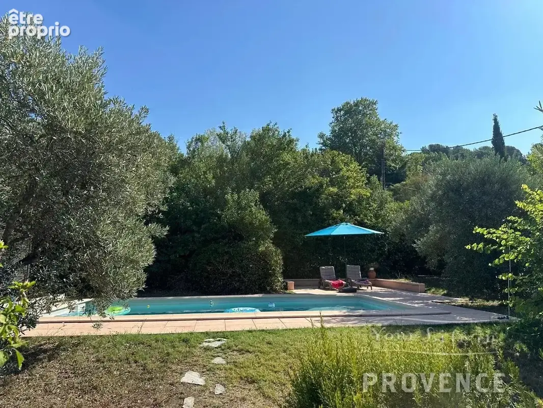 Maison de charme avec piscine, à pied du centre d'Aups - photo 3