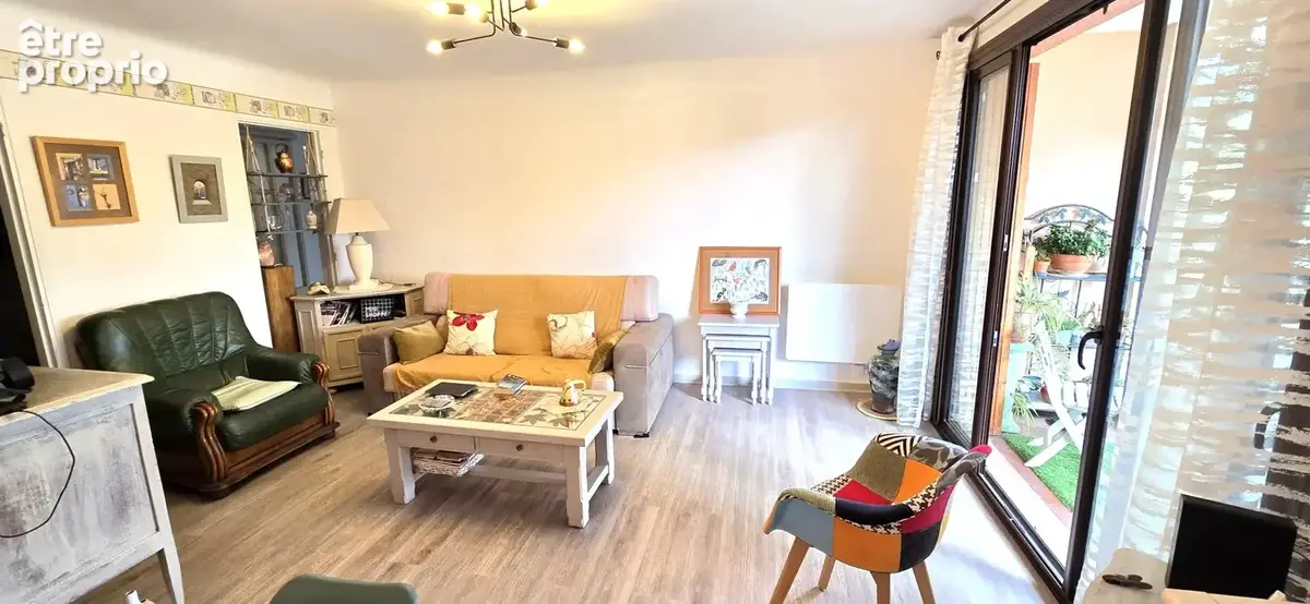 Beau T3 - T4 spacieux de 83 m2 dans résidence sécurisée - photo 8