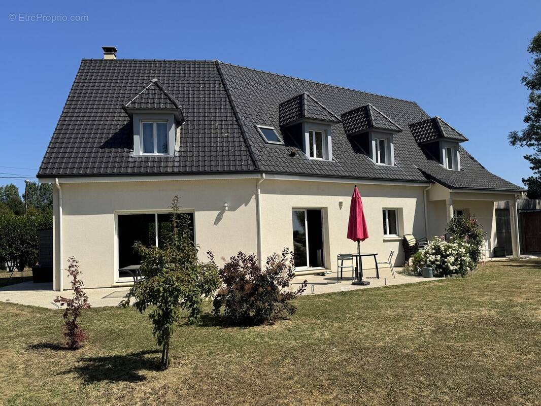 Maison à SAINT-PIERRE-EN-PORT