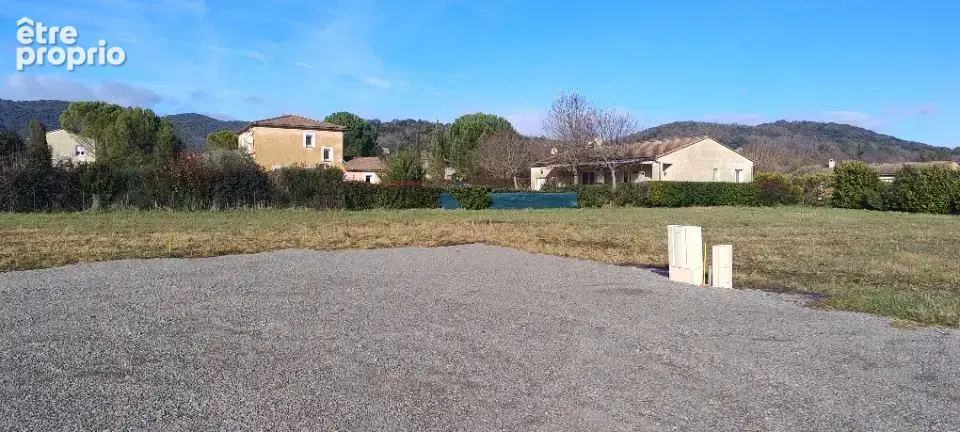 Terrain à LAGORCE