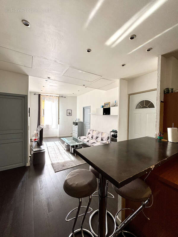 Appartement à LE CANNET