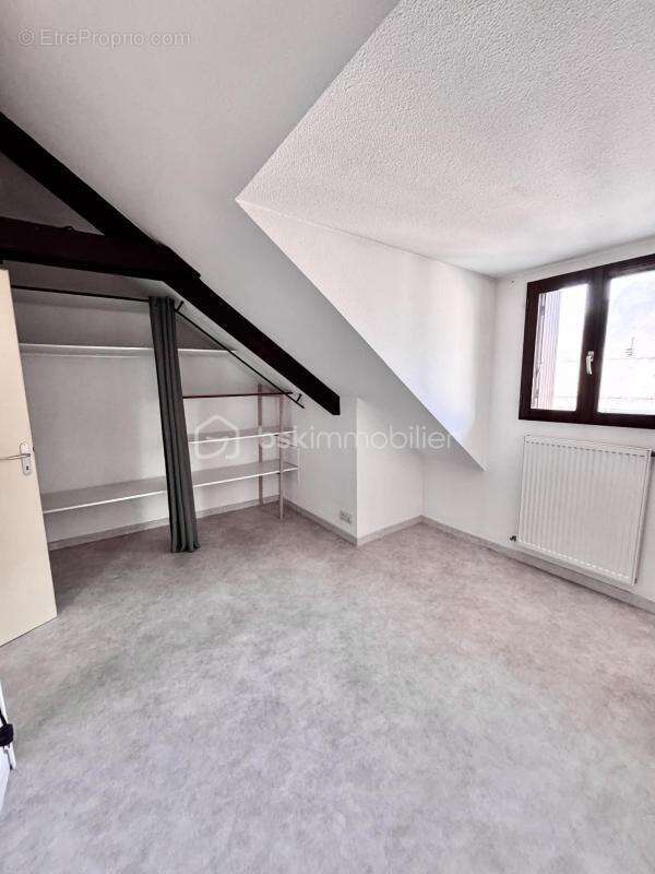 Appartement à SAINT-JEAN-DE-MAURIENNE