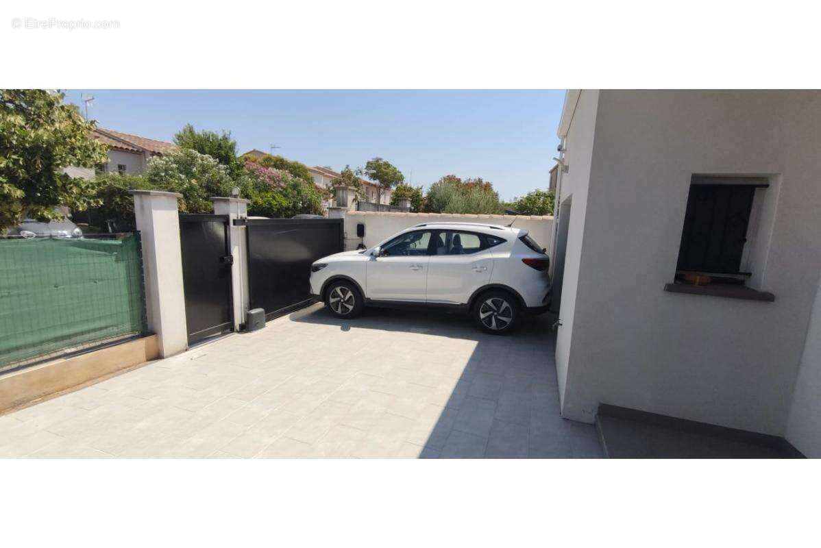 Maison T6 de 156m² à Vauvert - photo 9