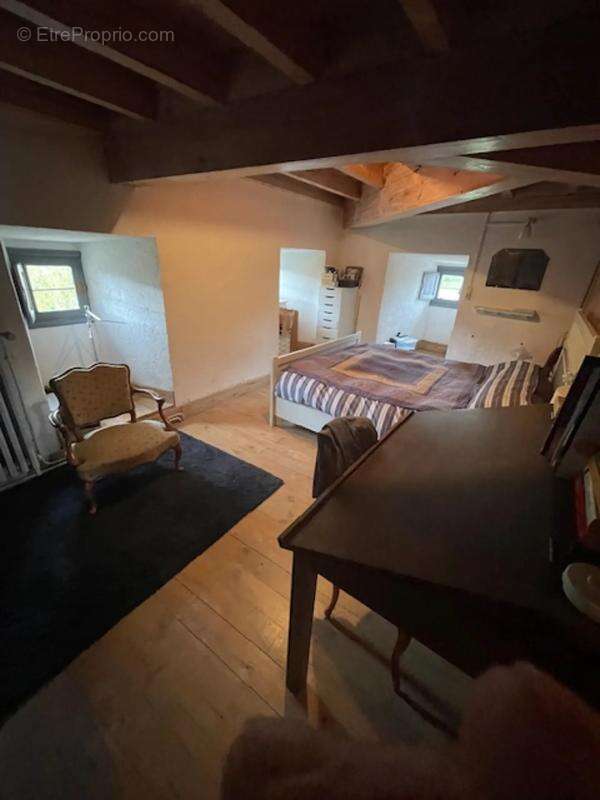 Maison à RIVIERE-SUR-TARN